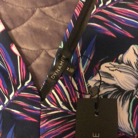 Dynamite top size M - Picture 2 of 4